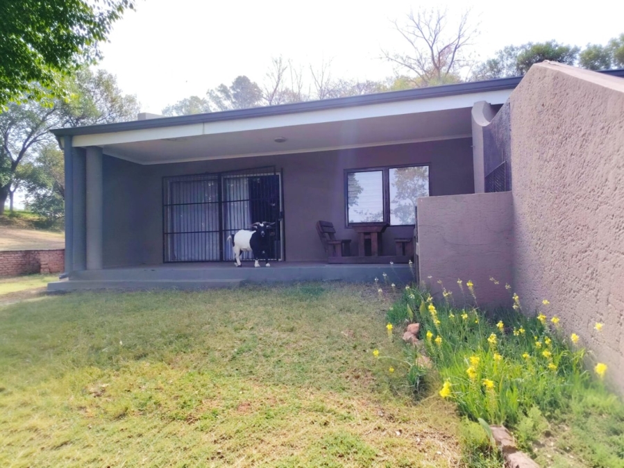 Commercial Property for Sale in Broederstroom North West